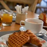 Logis Le Saint Nicolas Hotel Bar-sur-Aube