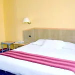 Logis Le Saint Nicolas 3* Bar-sur-Aube