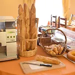 Logis Le Saint Nicolas 3*