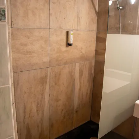 Logis Le Saint Nicolas Hotel