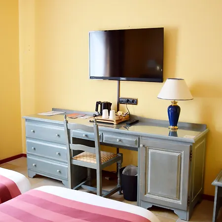 Logis Le Saint Nicolas 3*