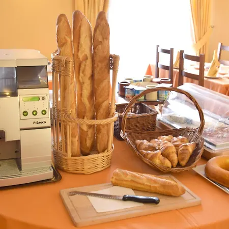 Logis Le Saint Nicolas 3*