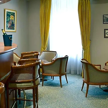 Hotel Logis Le Saint Nicolas