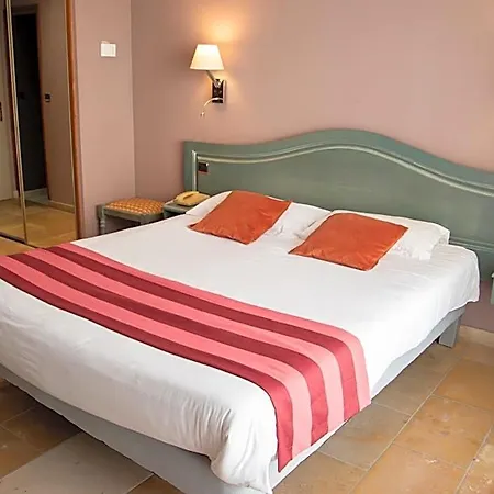 Logis Le Saint Nicolas 3* Bar-sur-Aube