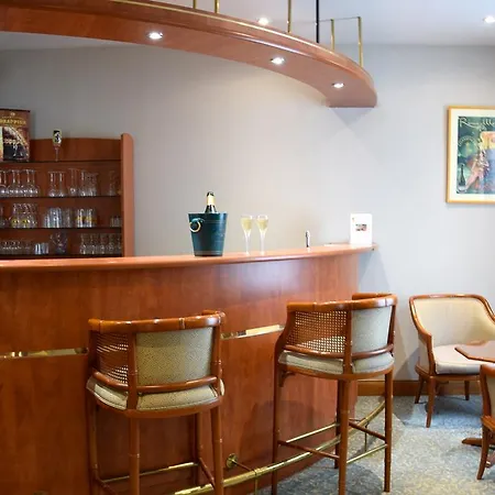 Hotel Logis Le Saint Nicolas Bar-sur-Aube
