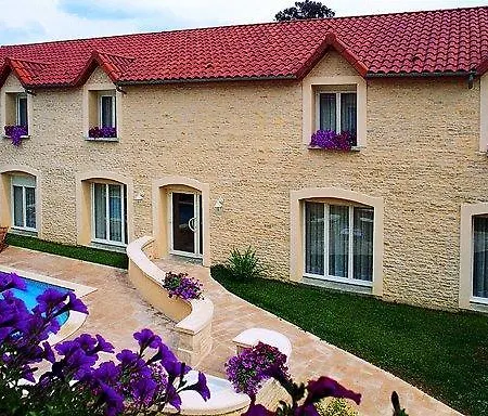 Logis Le Saint Nicolas Бар-сюр-Об