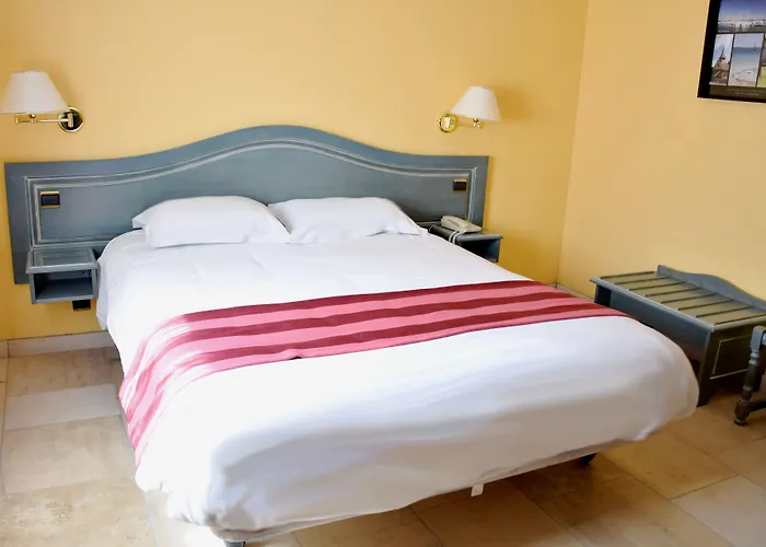 Logis Le Saint Nicolas Ξενοδοχείο 3*