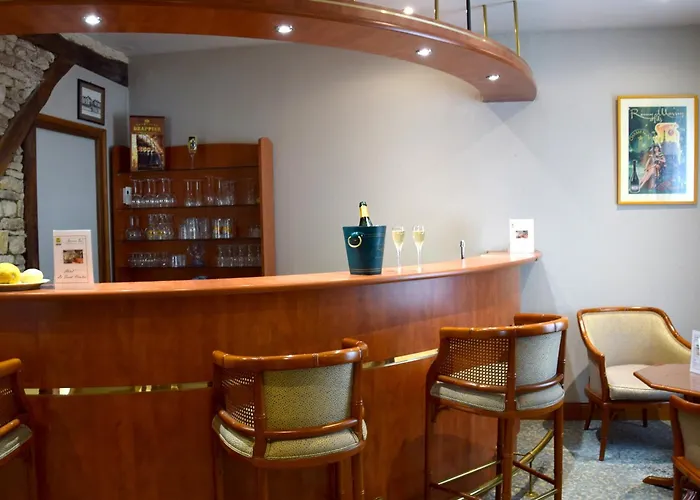 Hotel Logis Le Saint Nicolas