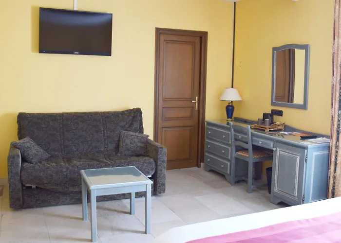 Logis Le Saint Nicolas 3* Bar-sur-Aube