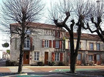 Hotel Logis Le Saint Nicolas 3*